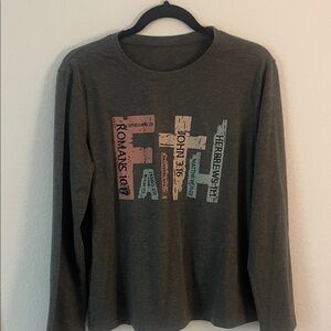 Perfect Graphic Long Sleeve T Shirt Sz L